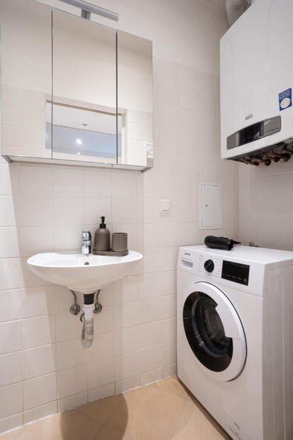Comfortable, Balcony Apartment - Quick Access To Vienna'S Old Centre 외부 사진